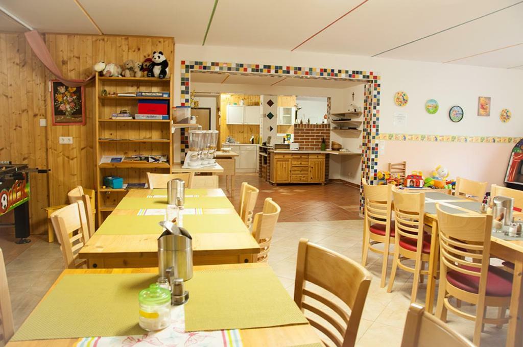 Arkadenhof Flasch Worterberg Luaran gambar